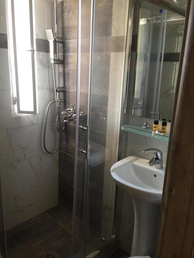 ليفكاندي شالكيداس Chaliotis Apartments المظهر الخارجي الصورة