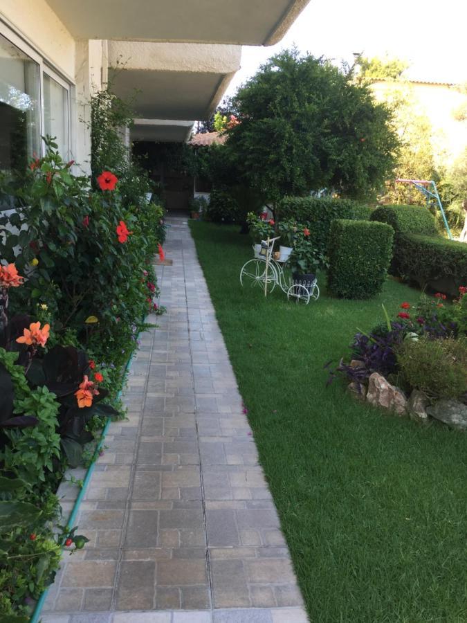 ليفكاندي شالكيداس Chaliotis Apartments المظهر الخارجي الصورة