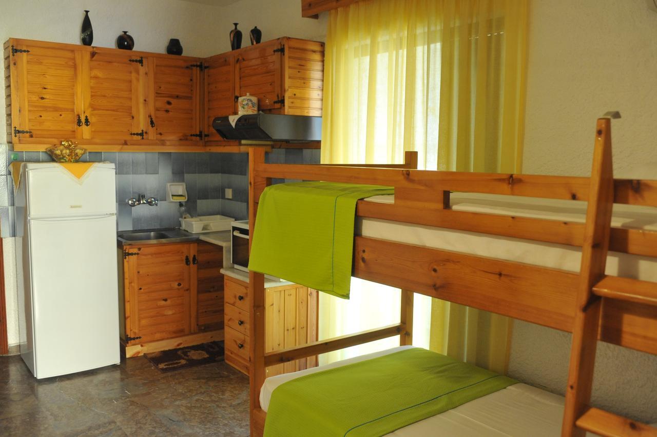 ليفكاندي شالكيداس Chaliotis Apartments المظهر الخارجي الصورة